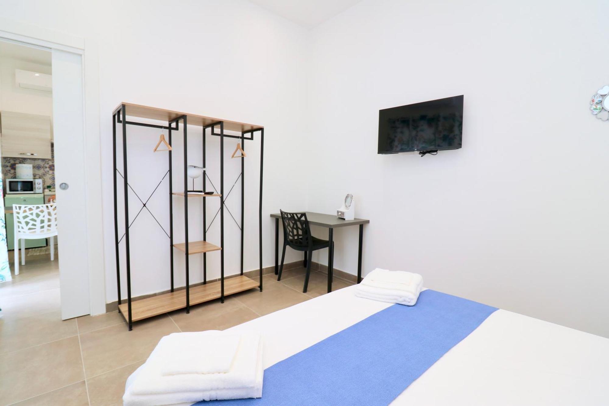 נאפולי Airport Guest Houses מראה חיצוני תמונה