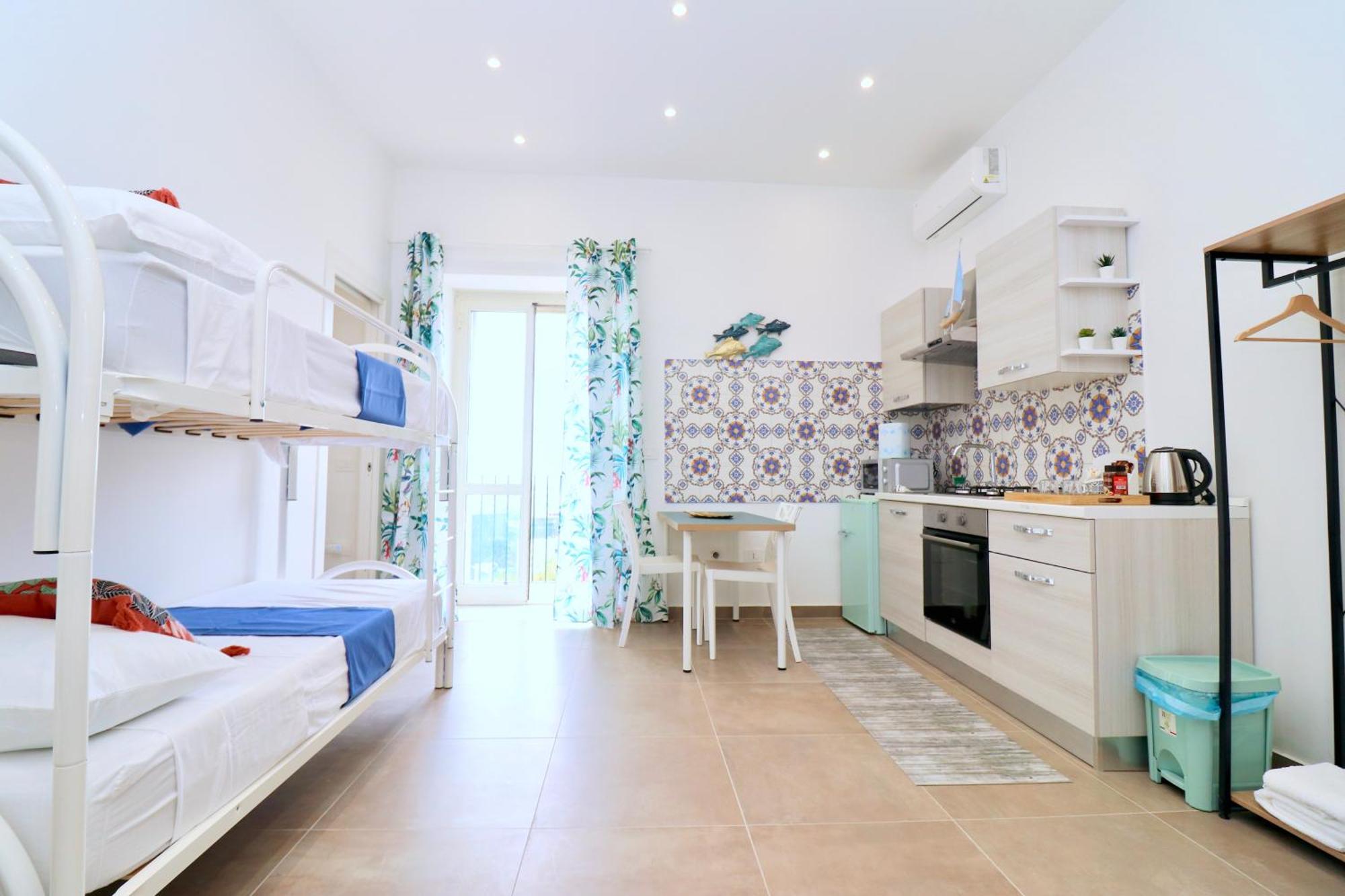 נאפולי Airport Guest Houses מראה חיצוני תמונה